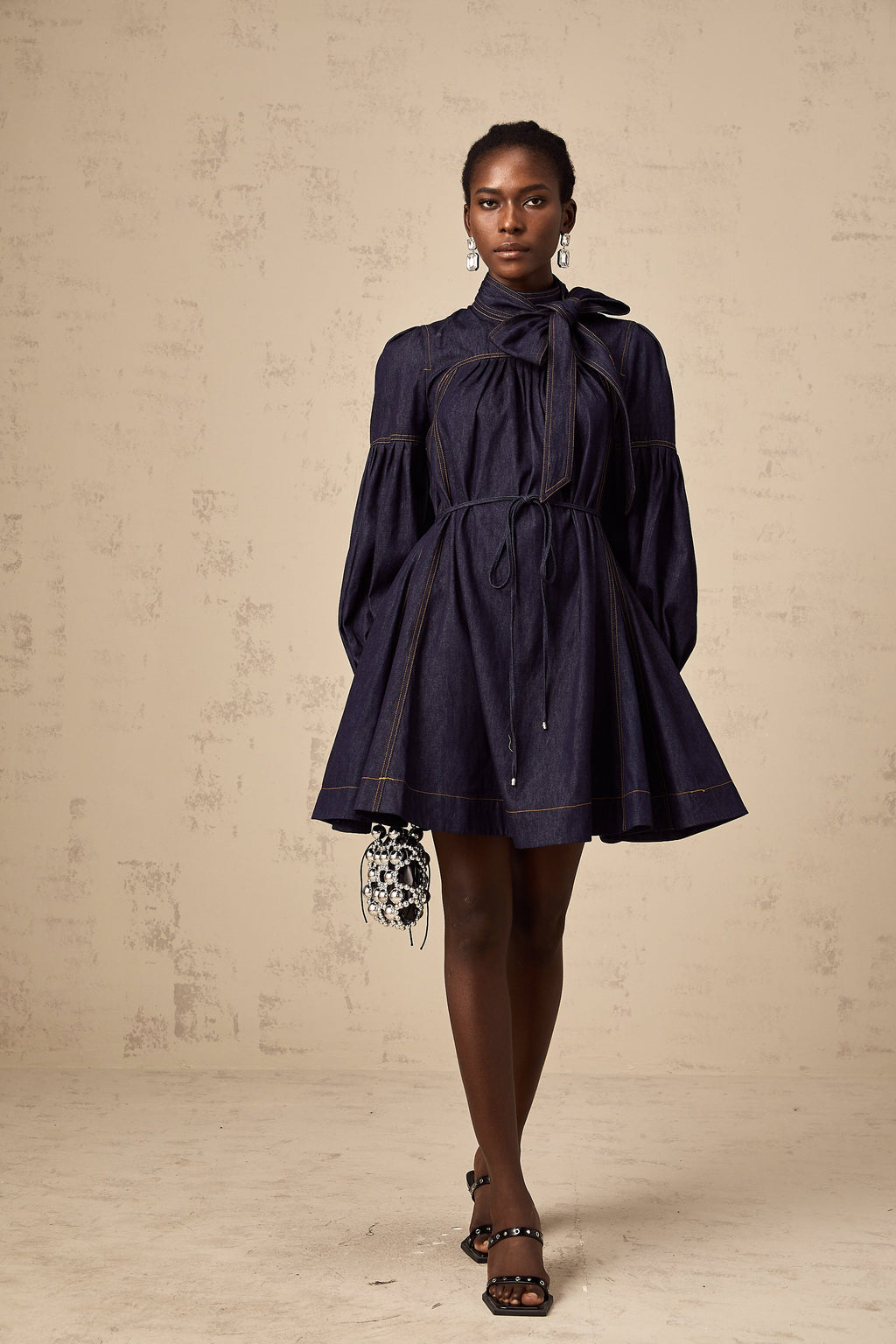 Mirabel koyu mavi kontrast dikişli denim mini elbise