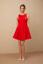 Louisa kırmızı fiyonklu kolsuz pileli mini elbise