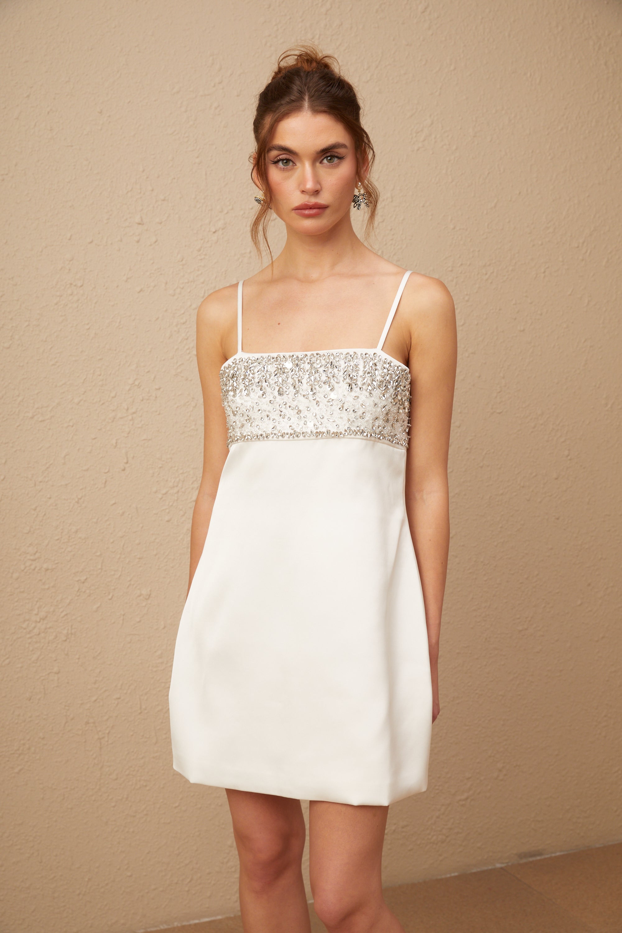 Immacolata Beyaz Kristal Süslemeli Mini Elbise