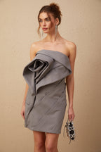 Gaia Gri Çiçek Aplikeli Pileli Mini Elbise