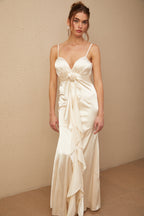 Filomena Çiçek Aplikeli Korseli Saten Maxi Elbise