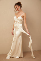 Filomena Çiçek Aplikeli Korseli Saten Maxi Elbise