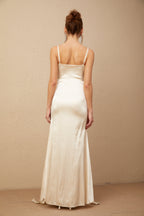 Filomena Çiçek Aplikeli Korseli Saten Maxi Elbise