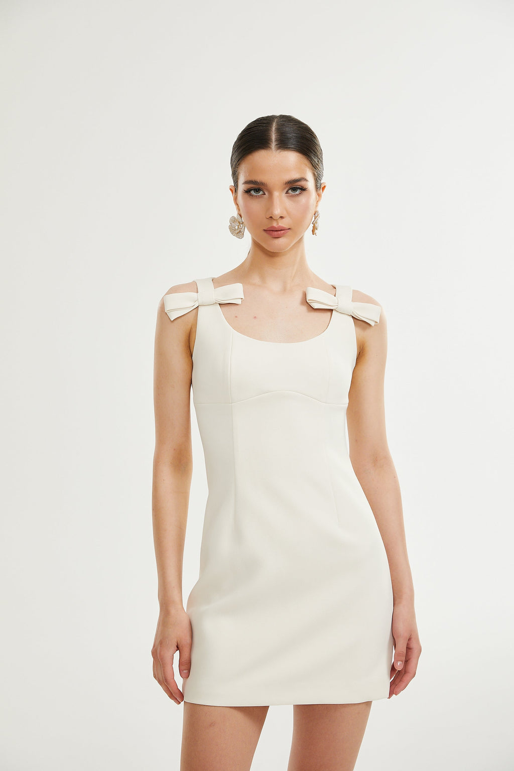 Ellica fiyonk mini elbise