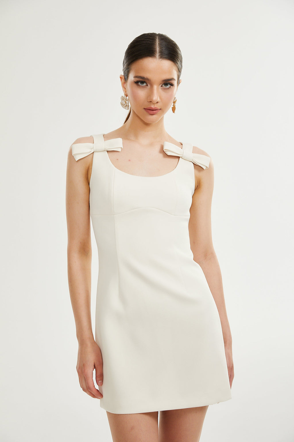 Ellica fiyonk mini elbise