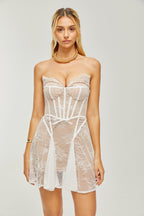 Renéa dantelli mini elbise