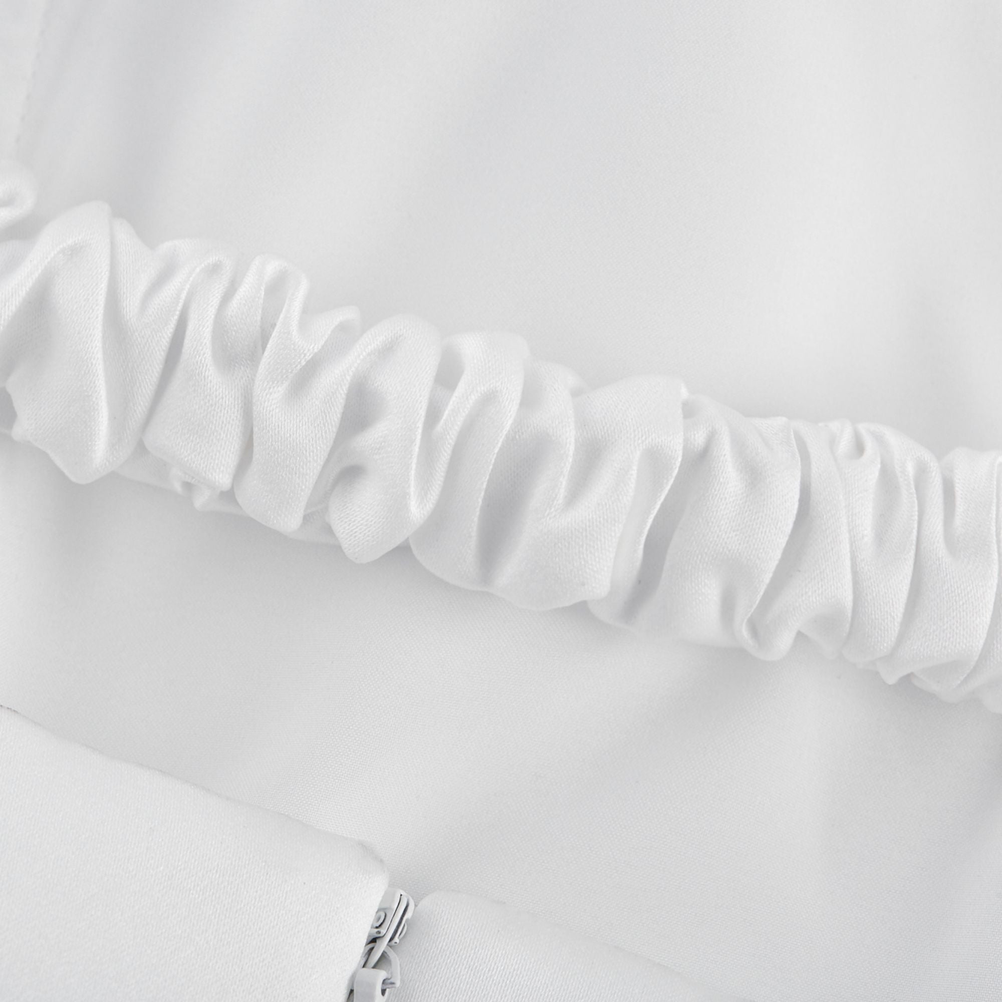 Fleur pile süsleme mini elbise