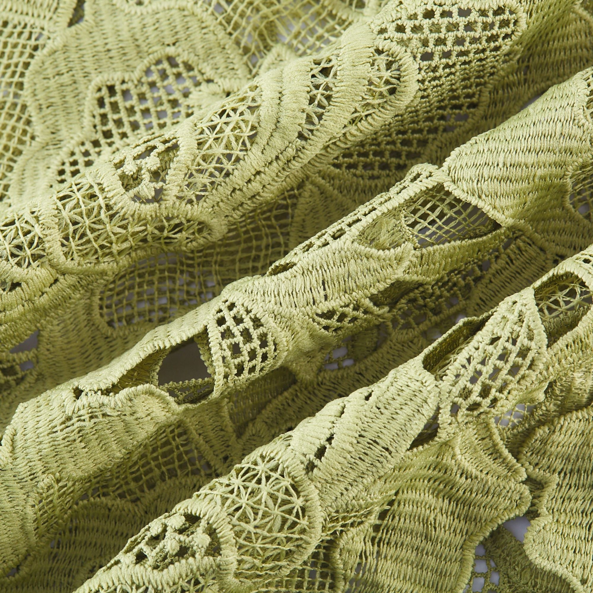 Noémie işlemeli midi elbise