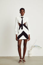 Violette dekolteli mini elbise