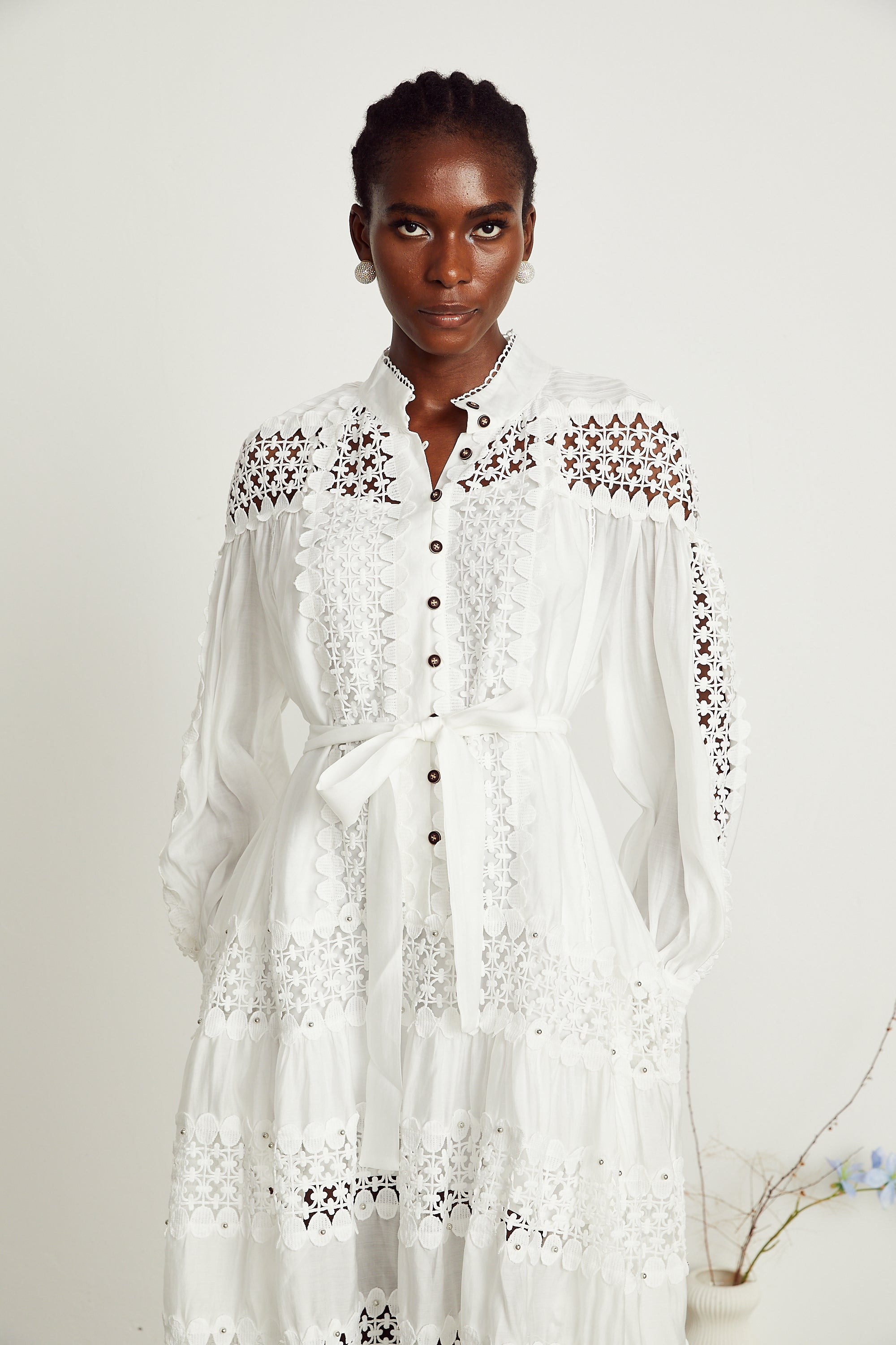 Gabriela dekolteli mini elbise