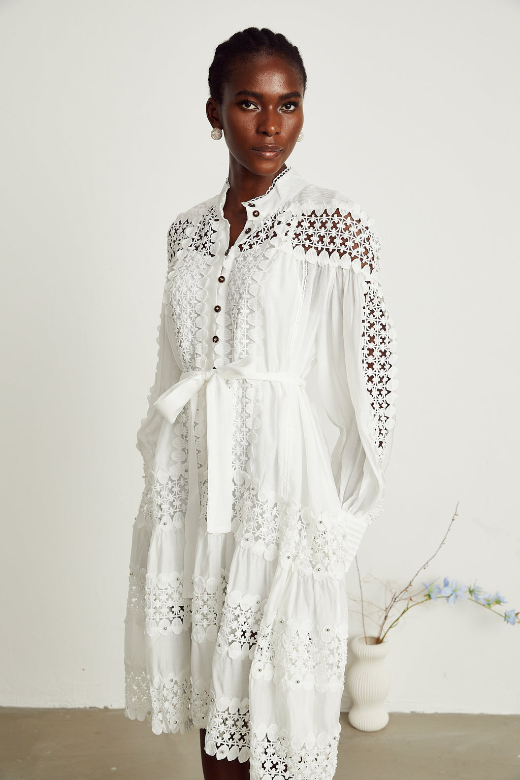 Gabriela dekolteli mini elbise