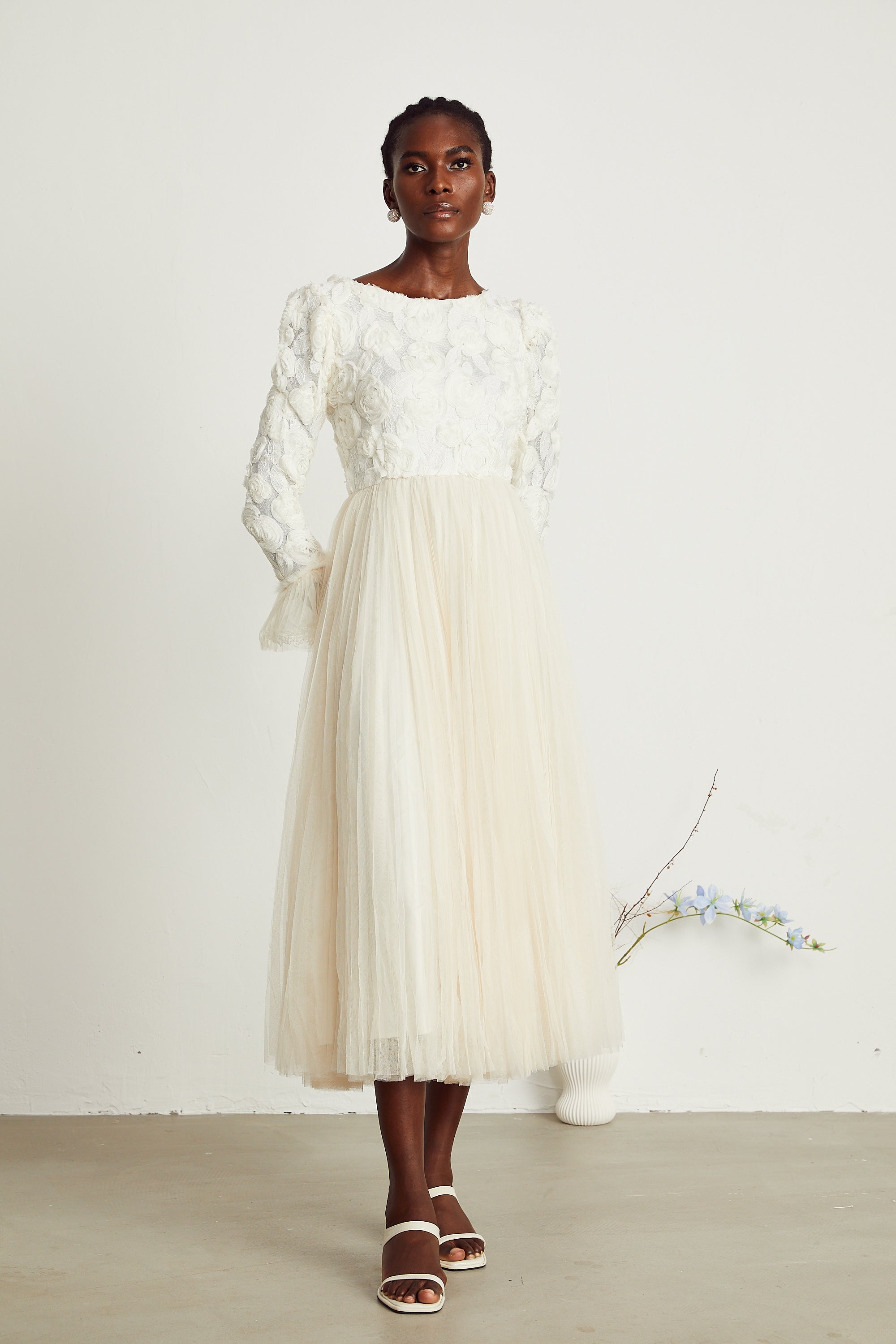 Thibaulte dantel maksi elbise