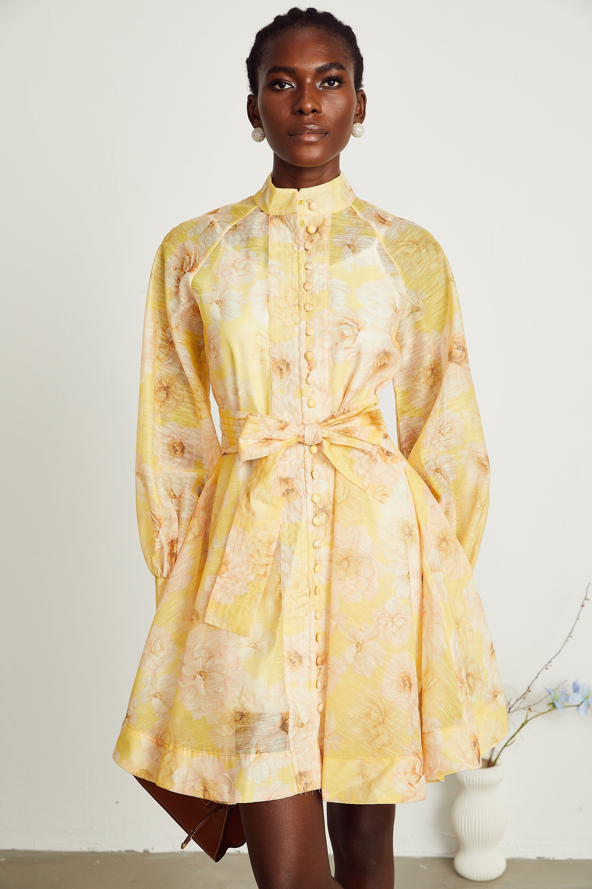 Pénélope kuşaklı mini elbise