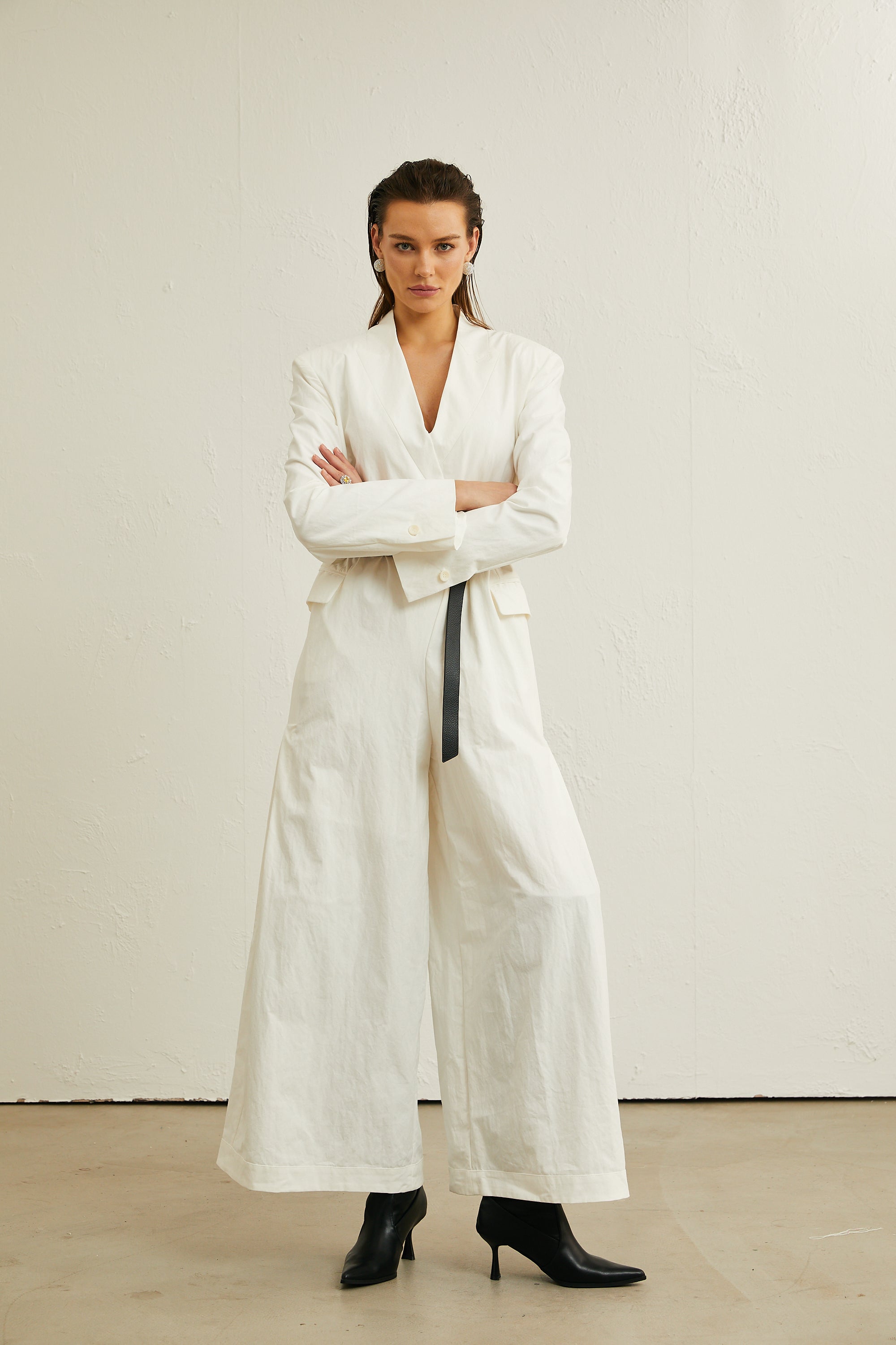 Thibaulte kuşak tulum