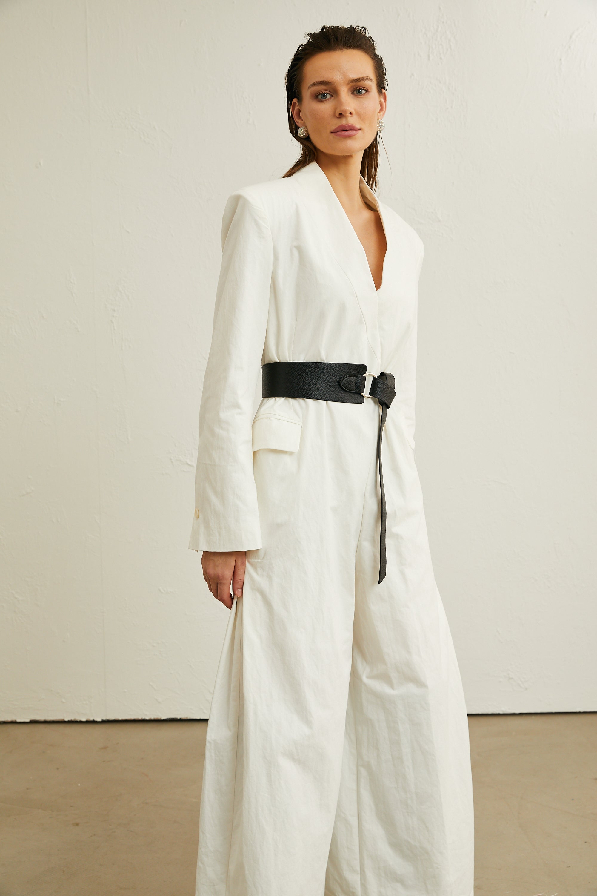 Thibaulte kuşak tulum