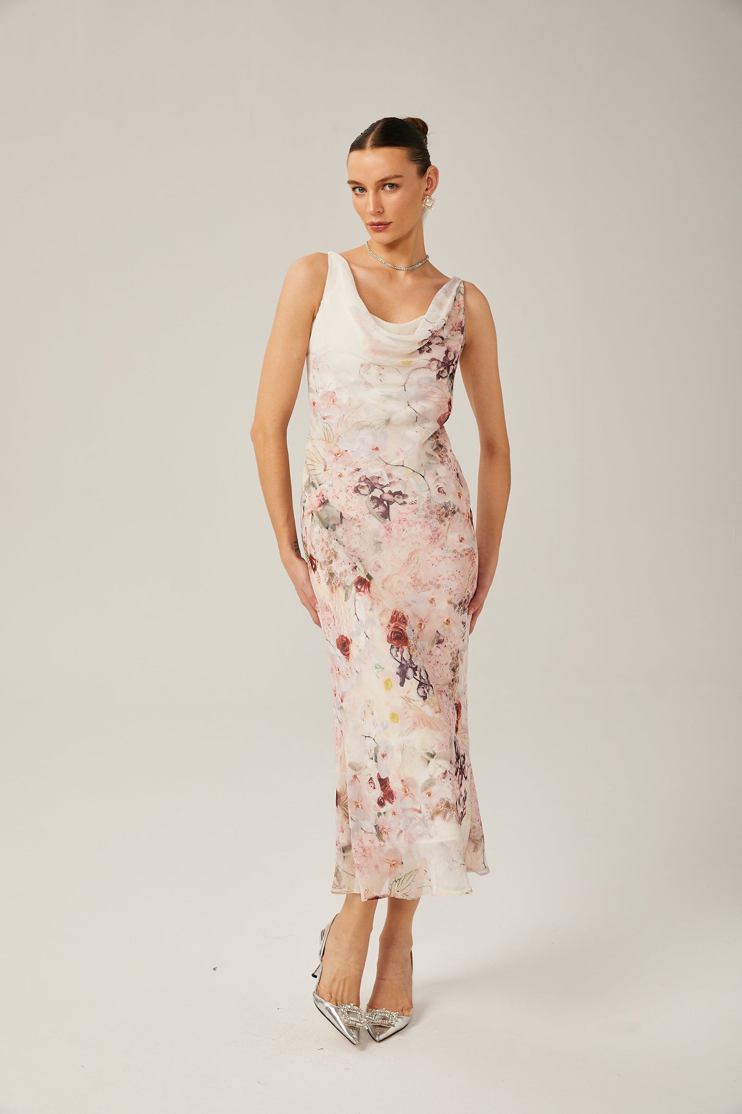 Kassandra midi elbise