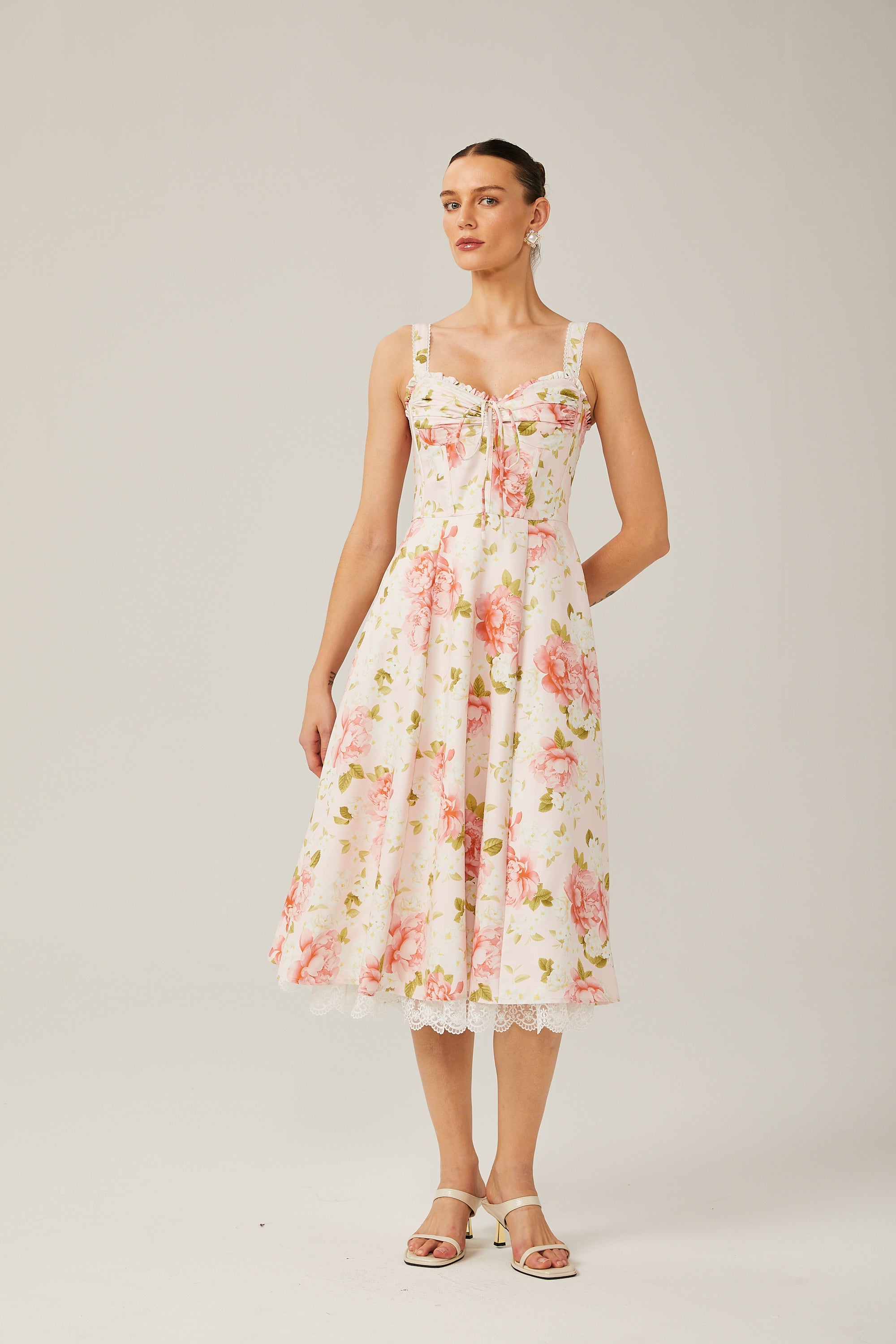 Noémie dantel midi elbise