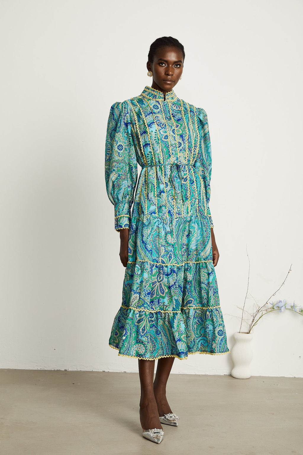 Wanda motifli midi elbise