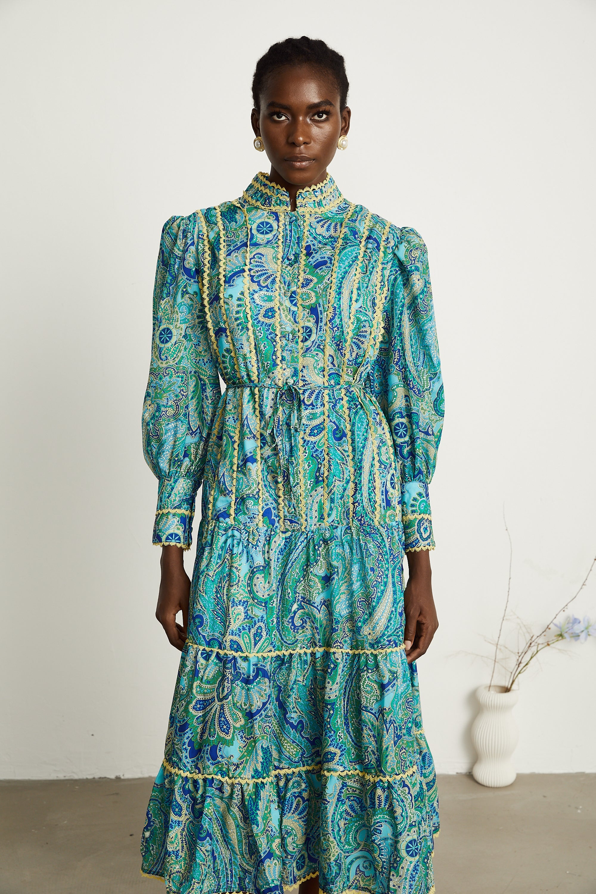 Wanda motifli midi elbise