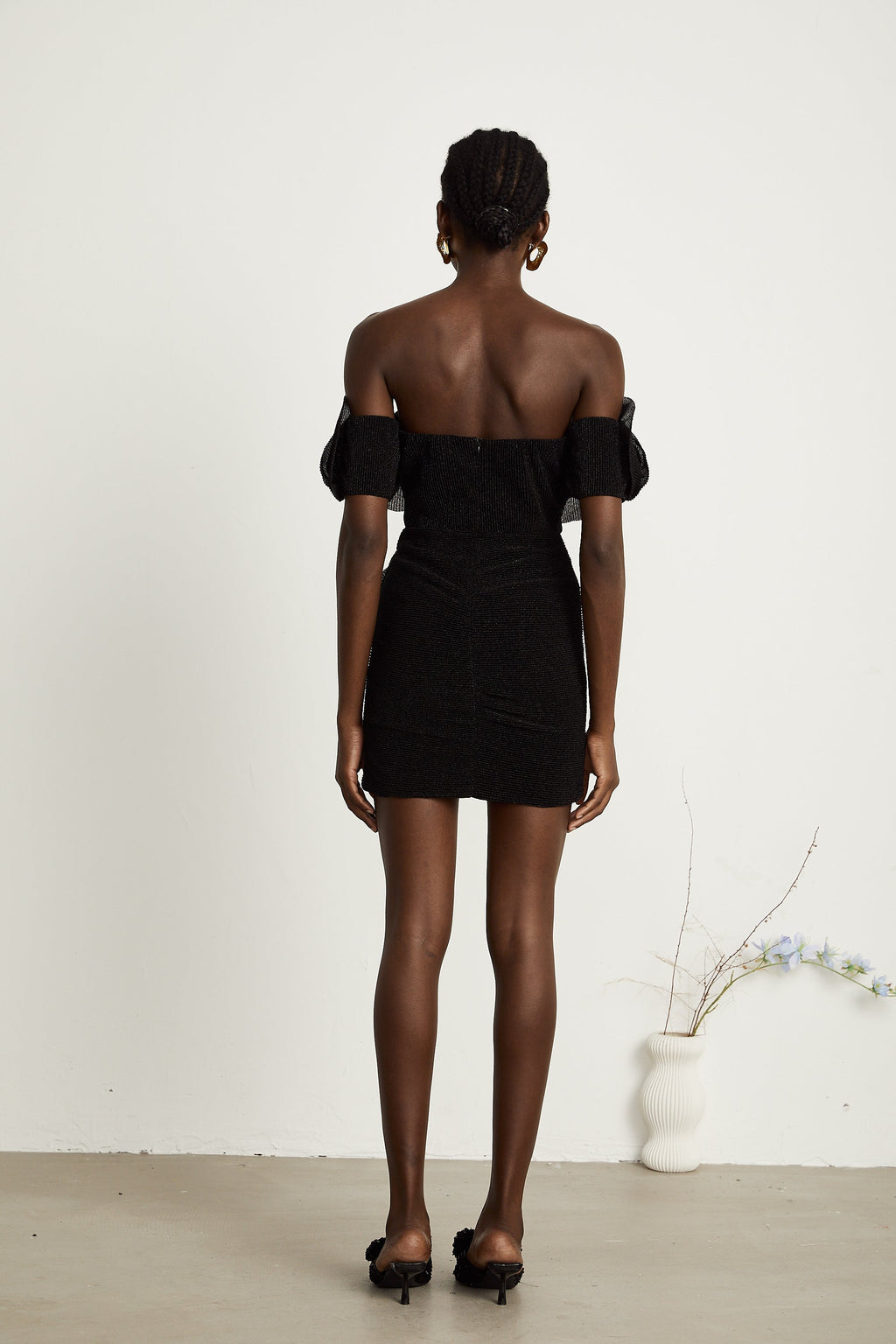 Nervürlü Çiçek Aplikeli Mini Elbise