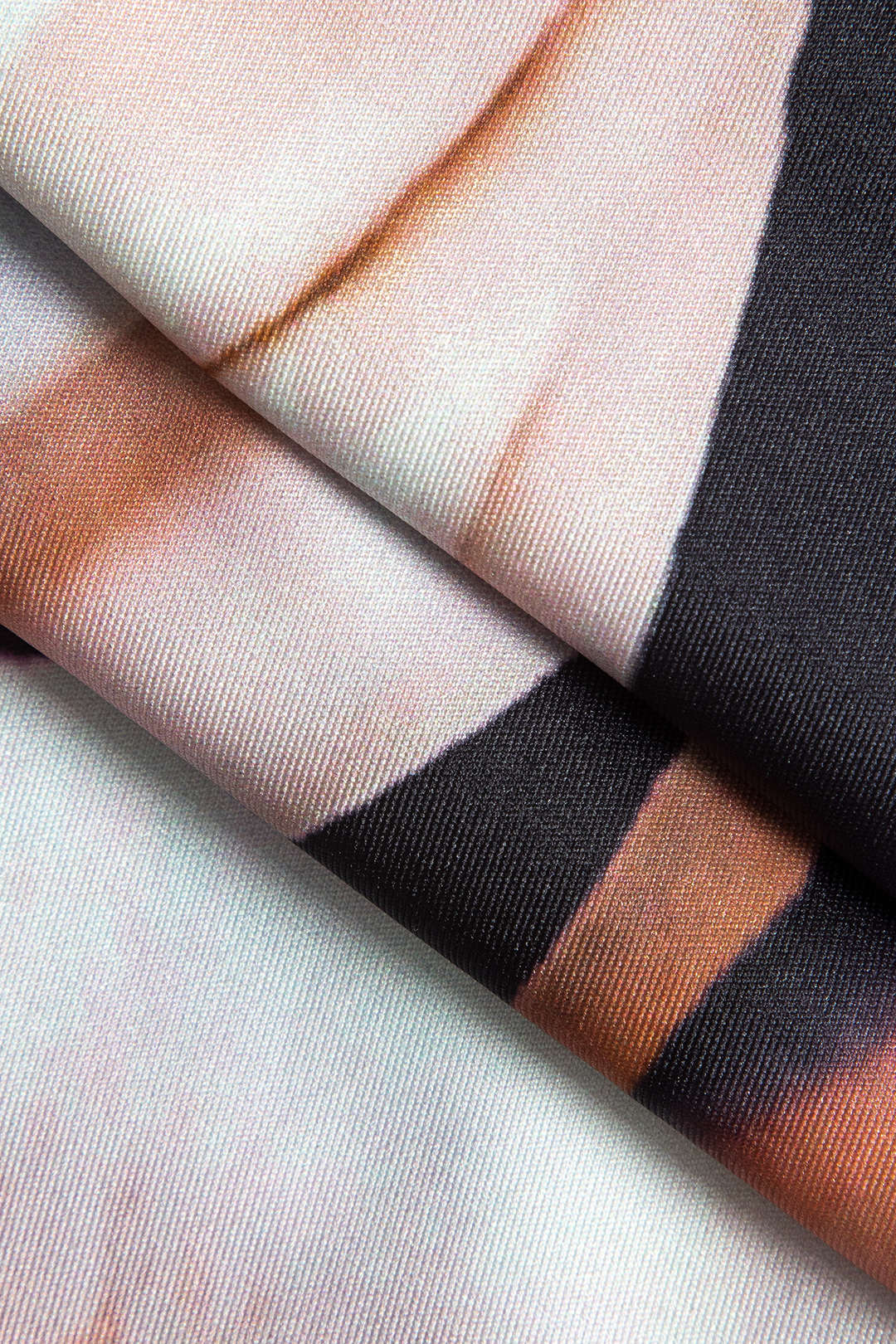 Soyut Çiçek Desenli Uzun Kollu Üst ve Midi Etek Takımı