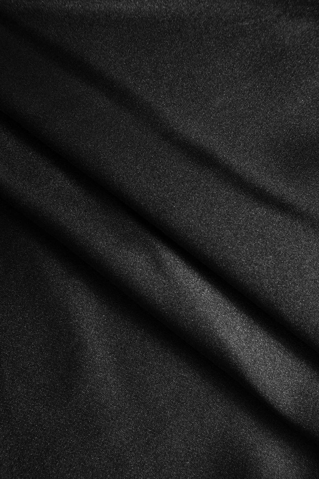 Saten Sırtı Açık Kuşaklı V Yaka Mini Elbise