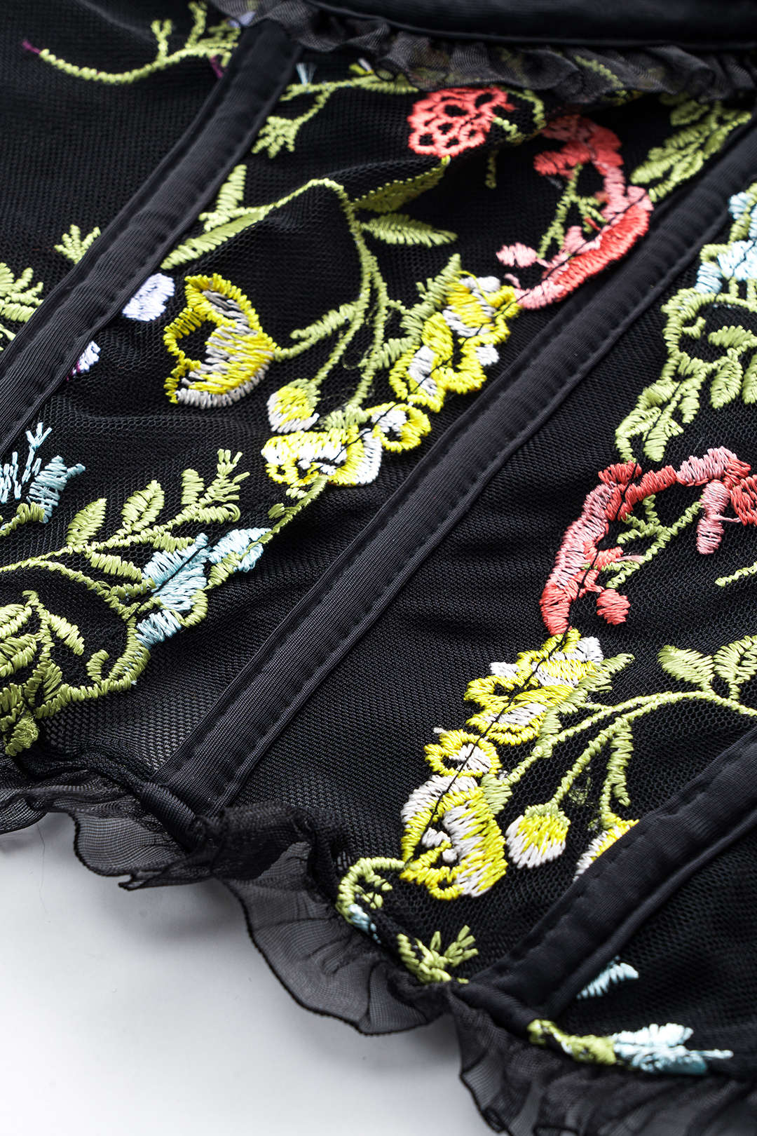 Ağ Mesh Nakışlı Büstiyer