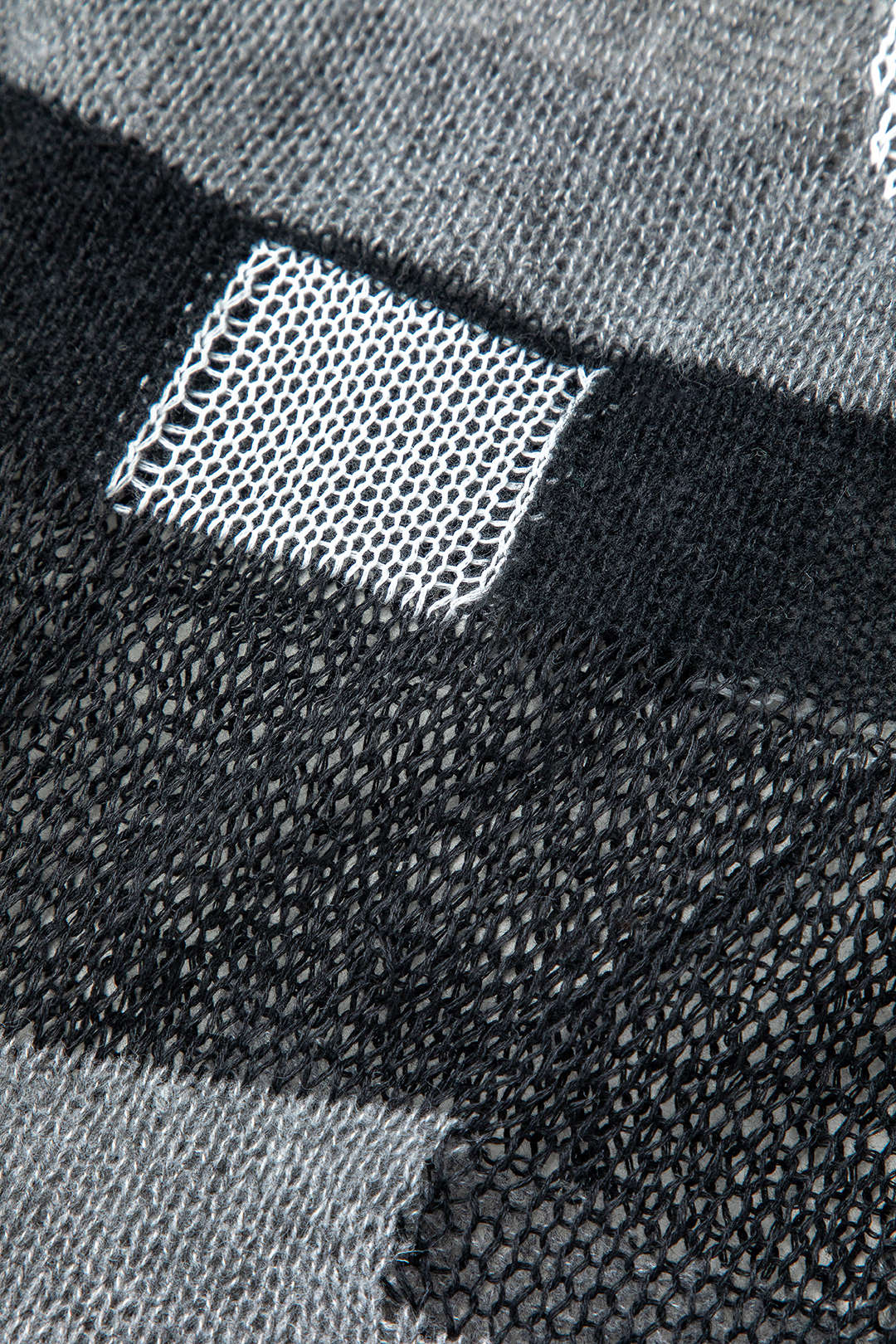 Kontrast Uzun Kollu Yuvarlak Yaka Açık Örgü maksi Elbise