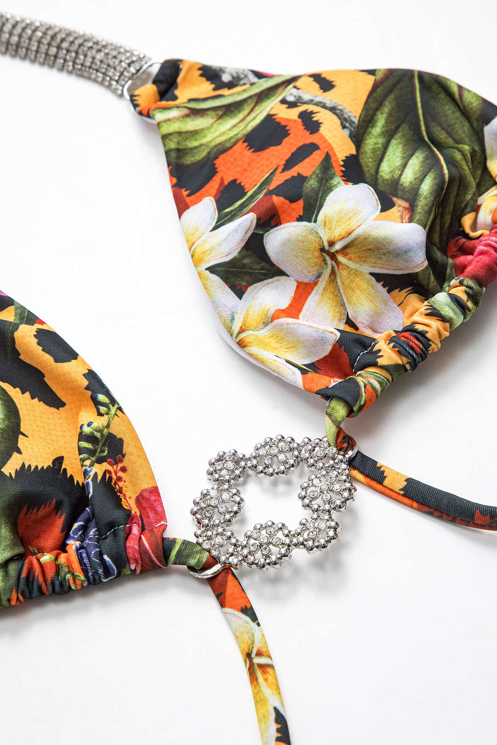 Tropikal Desenli Strass Detaylı Askılı Bikini Takımı