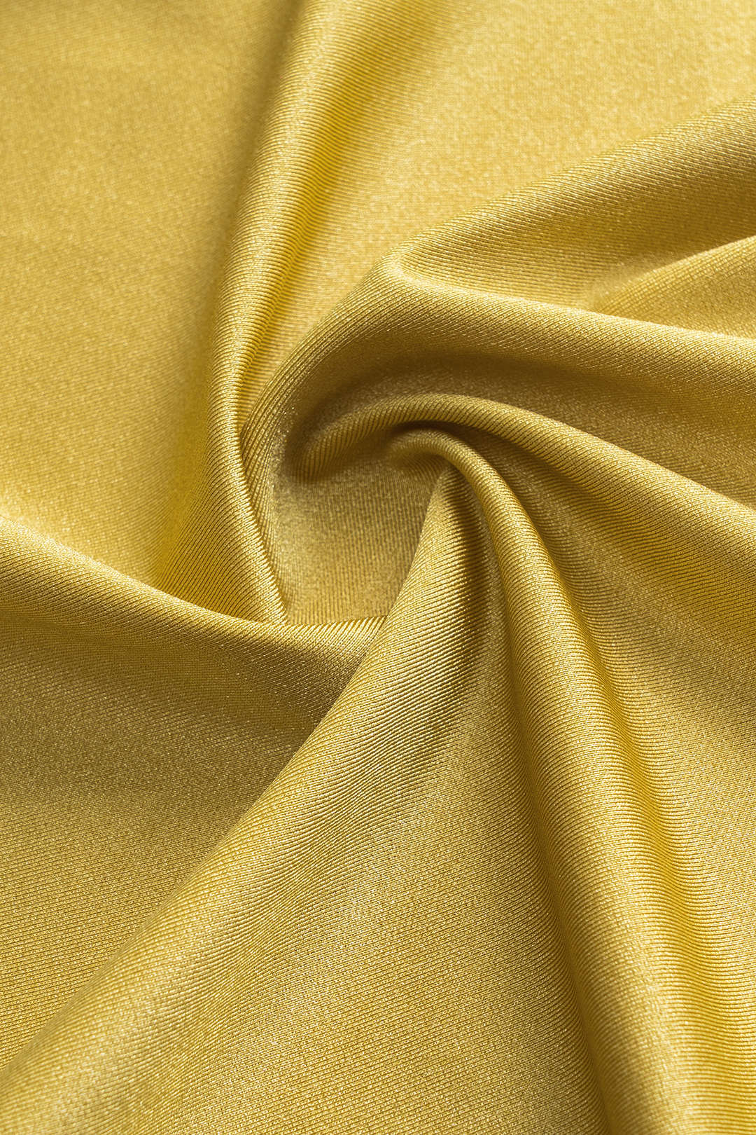 Sırt Dekolteli Bikini ve Mayo Eteği Pareo Takımı