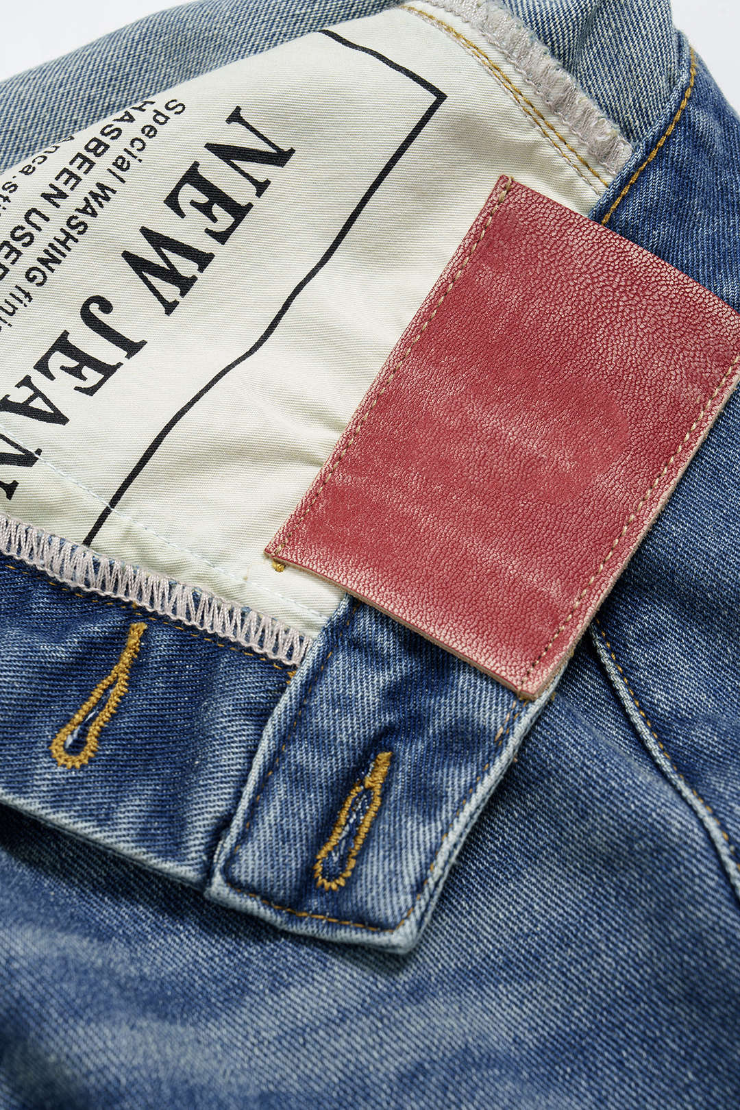 Denim Asimetrik Cepli Şort