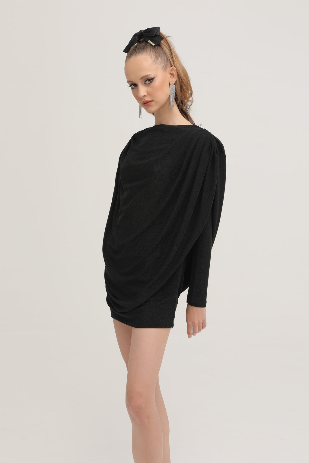 Hilda büzgülü mini elbise