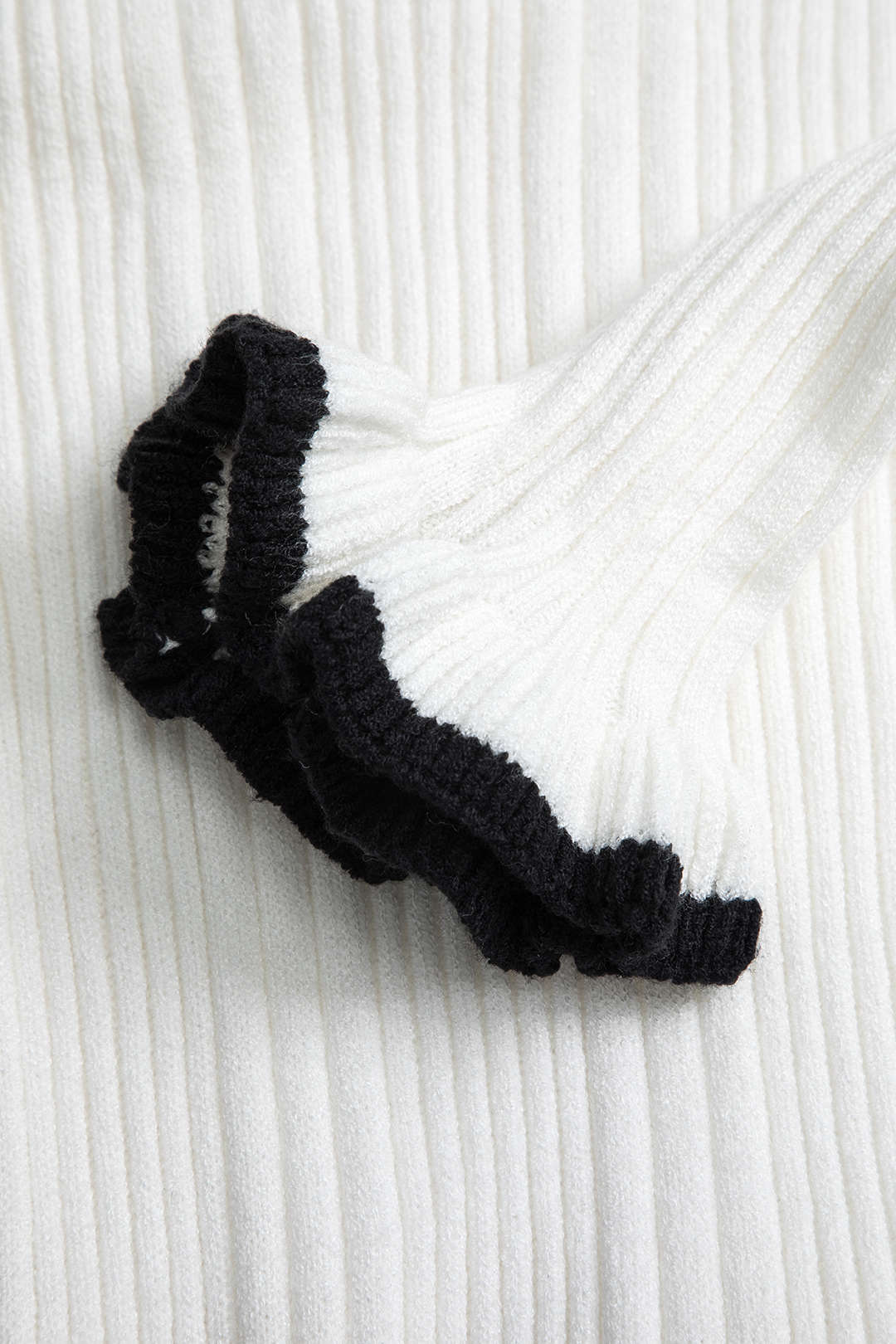 Kontrast Çan Kol Triko Midi Elbise