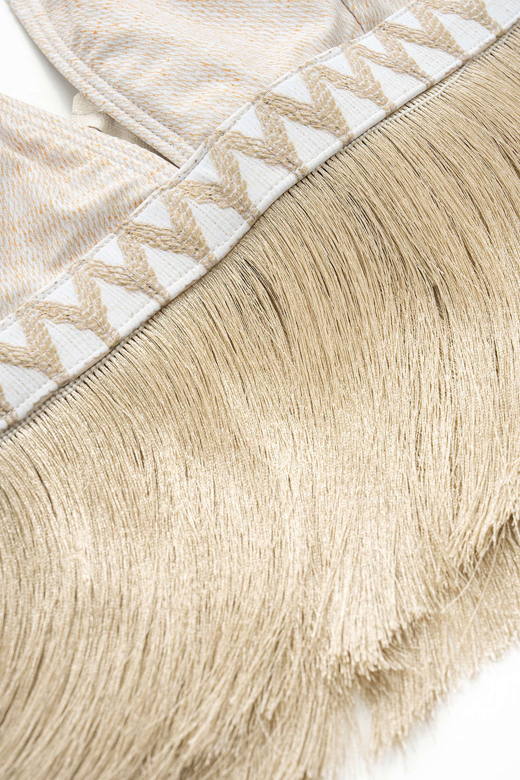 Desenli Tüy Detaylı İki Parça Bikini Takımı