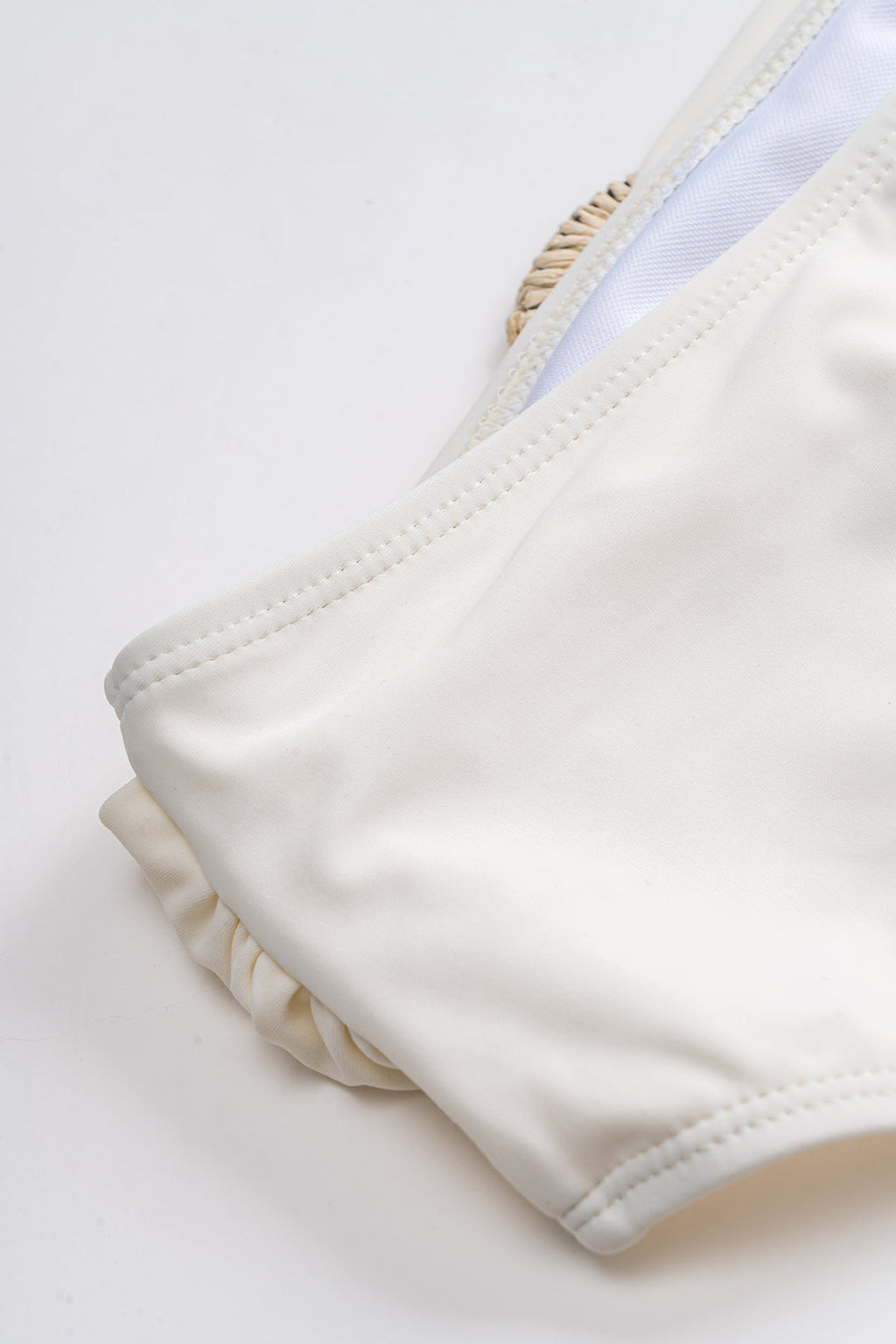 Kontrast Kabuk Dekorlu Kırışık Bikini Takımı