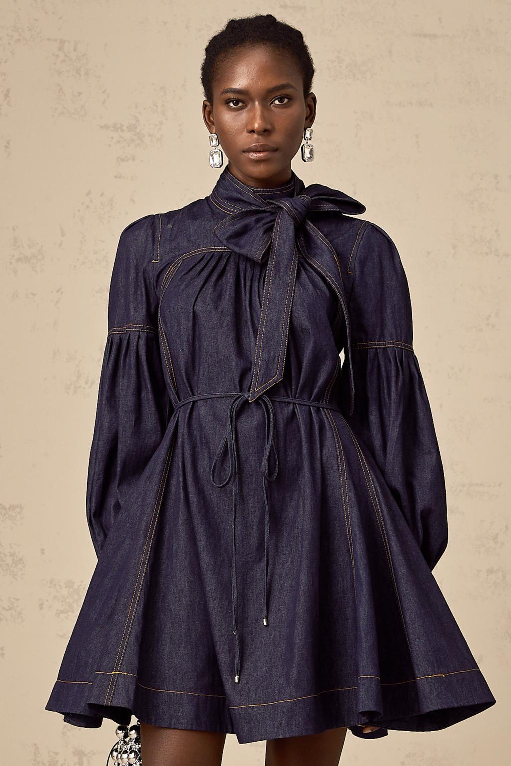 Mirabel koyu mavi kontrast dikişli denim mini elbise