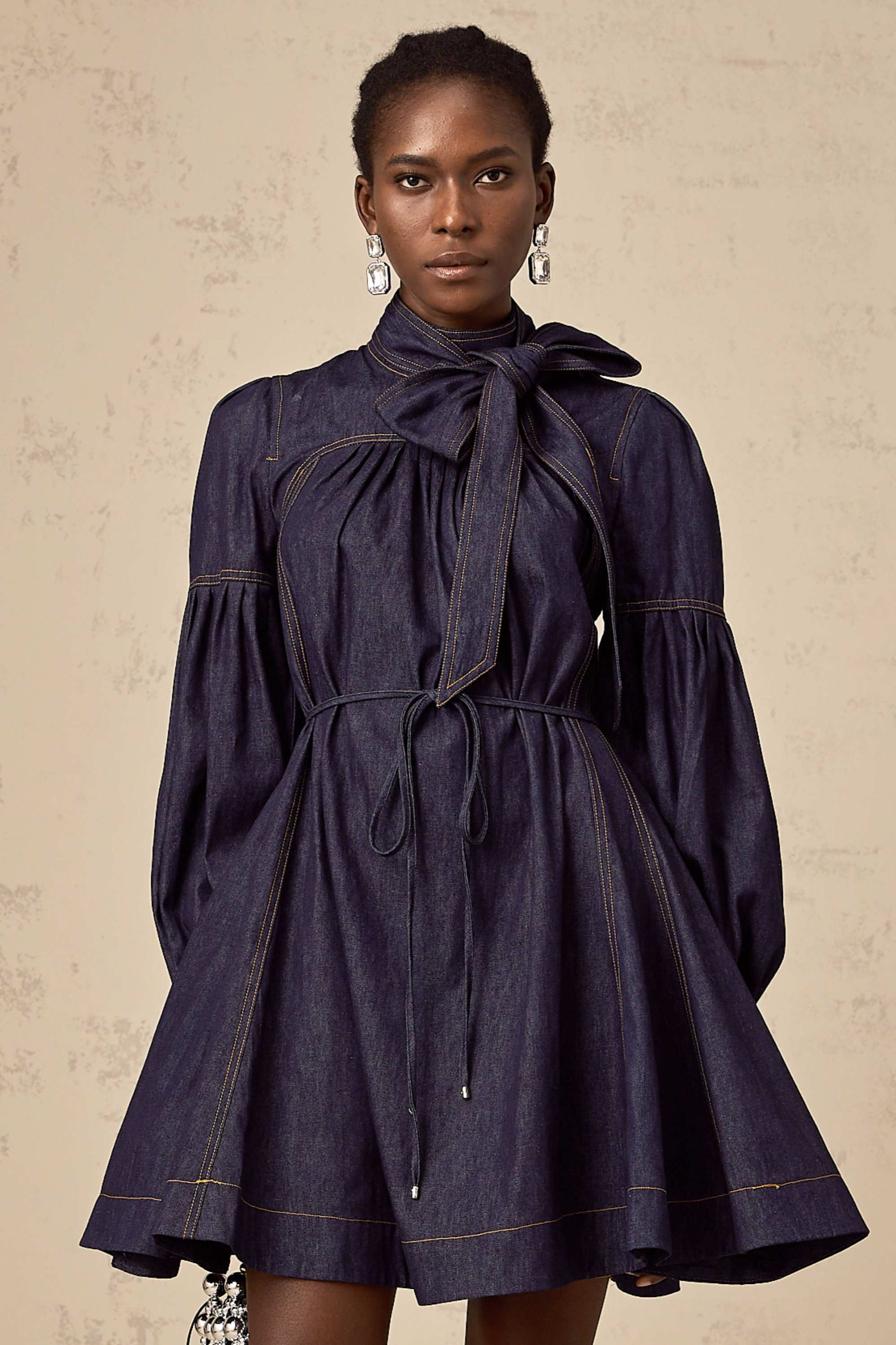 Mirabel koyu mavi kontrast dikişli denim mini elbise