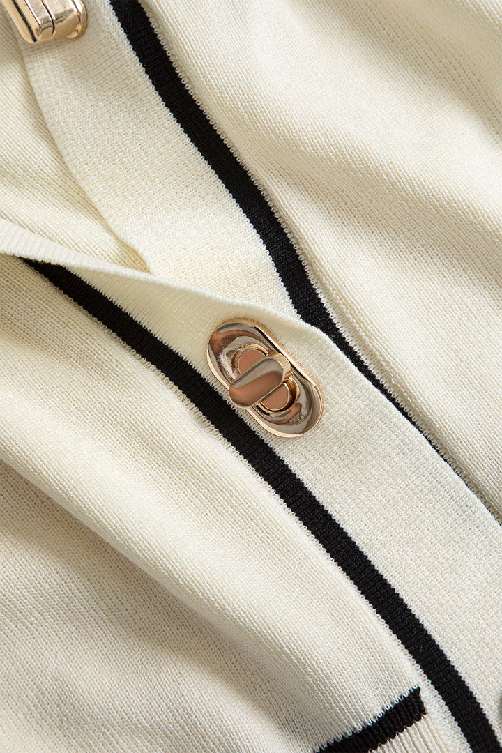 Örgü Renk Bloklu Düğmeli Yelek