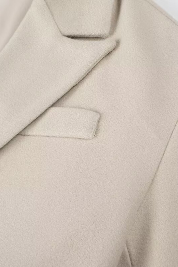 Judy Püsküllü Yün Kaban