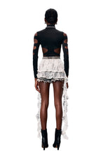 Dantel Püskül Detaylı Bağcıklı Kısa Jean