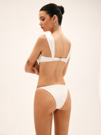 Parlak İnci Kabuğu Bikini Takımı