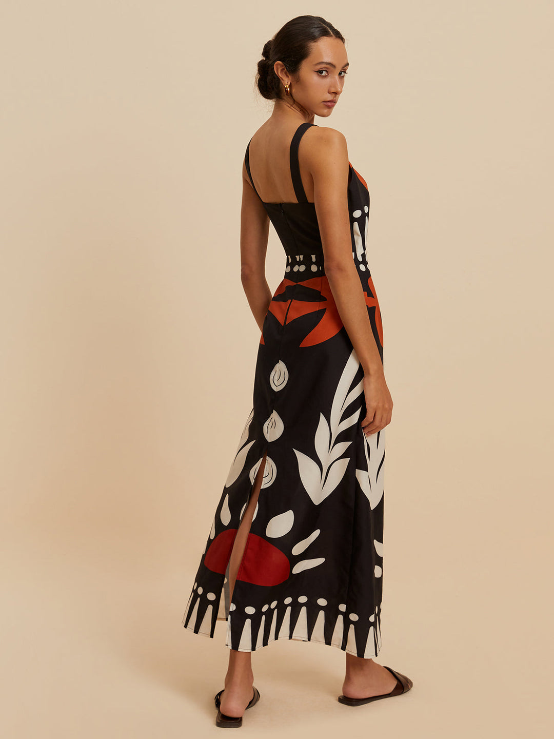 Kesik Detaylı Fermuarlı Kolsuz Çiçek Desenli Elbise Mayo Eteği