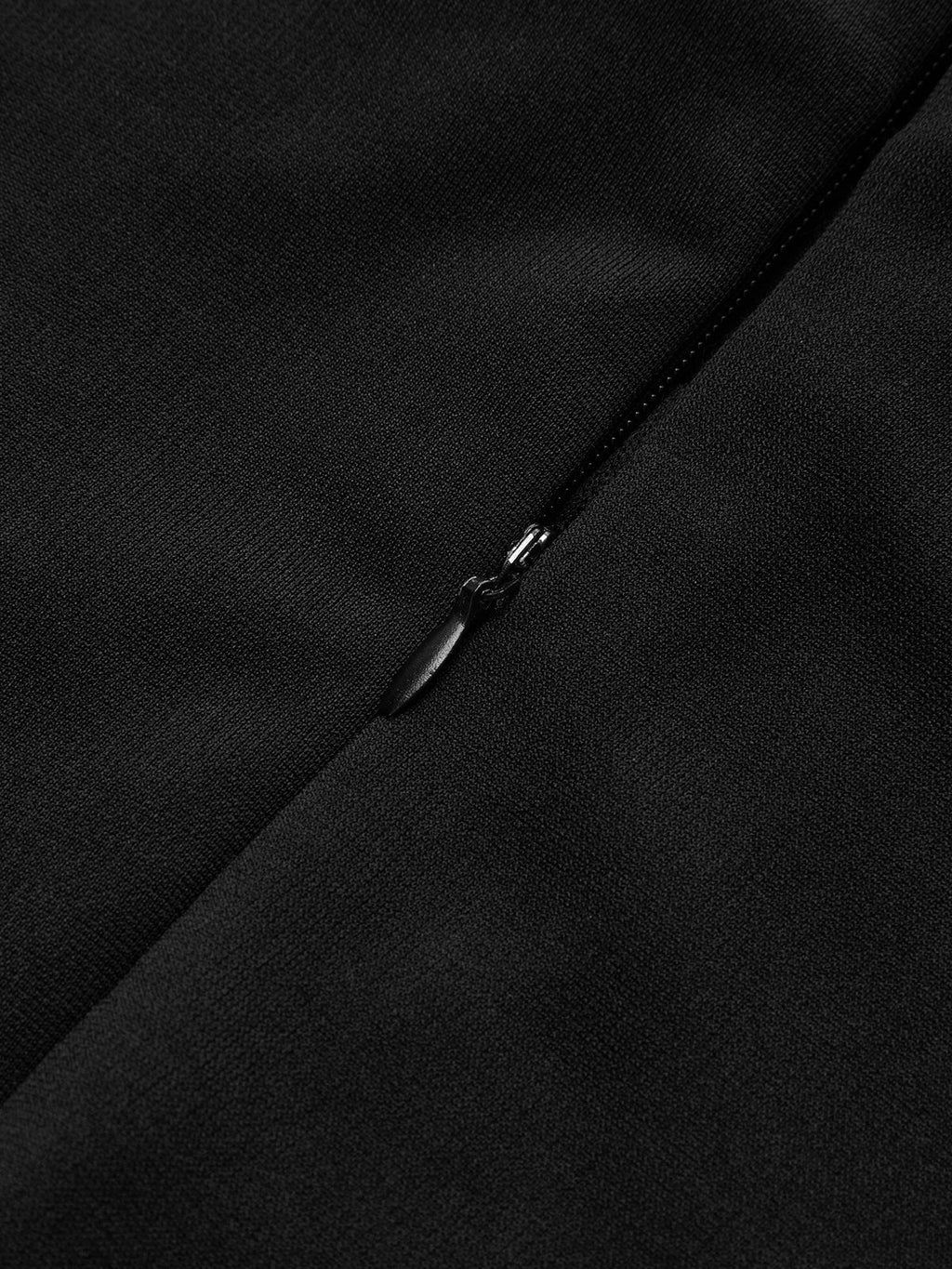 Kolsuz Fermuarlı Kısa Elbise