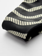 Dalga Desenli Üçgen Bikini Takımı