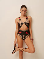 Desenli Detaylı Tek Parça Mayo