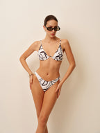 Soyut Desenli Üçgen Bikini Takımı