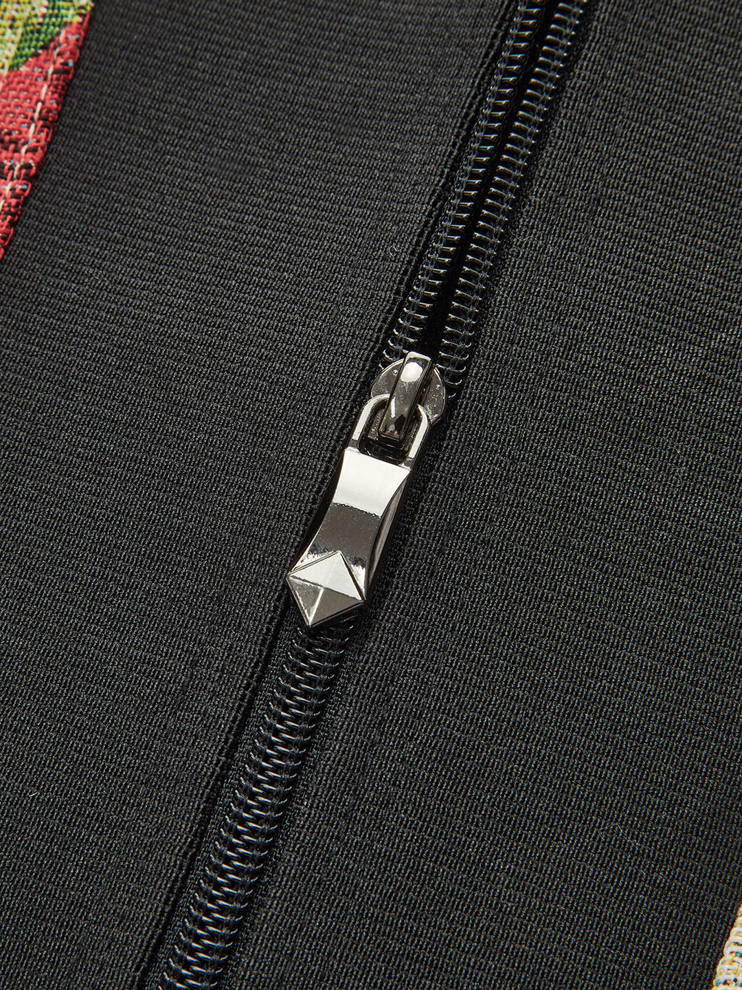 Çiçek Baskılı Büstiyer