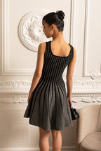 Dikey Çizgili Mini Elbise