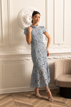 Etekli Çiçek Desenli Midi Elbise