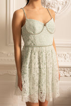 Dantel Çiçek Desenli Mini Elbise